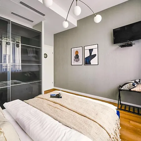 Wielopole17 Max With Ac *